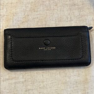 Marc Jacobs Black Textured Wallet